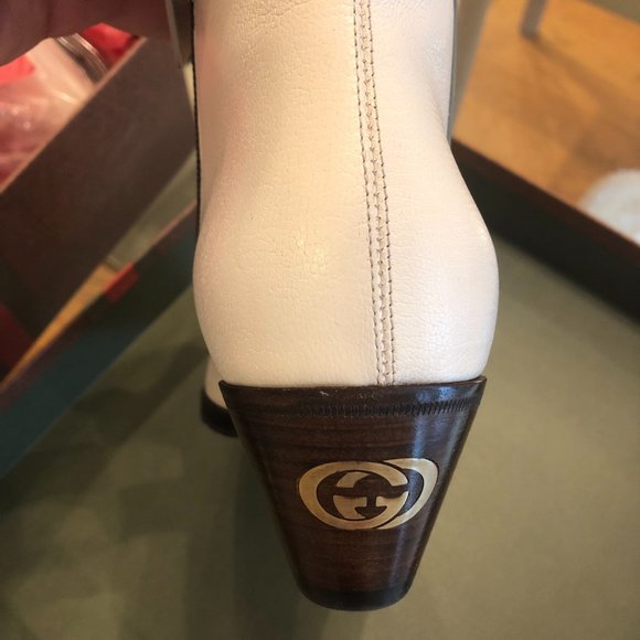 Gucci Ankle Boots in Ivory with Fog Blue Trim - Picture 4 of 5